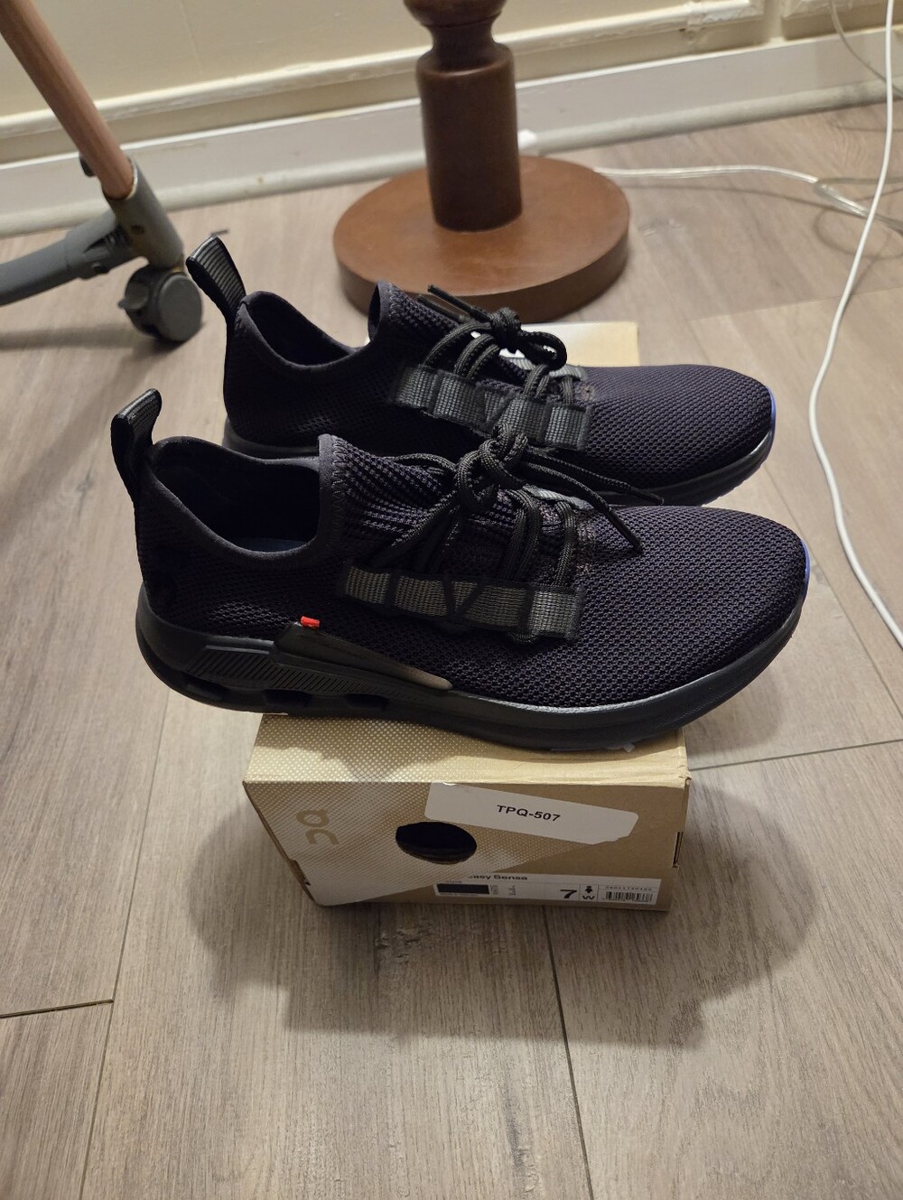 On Cloud Running Women's
